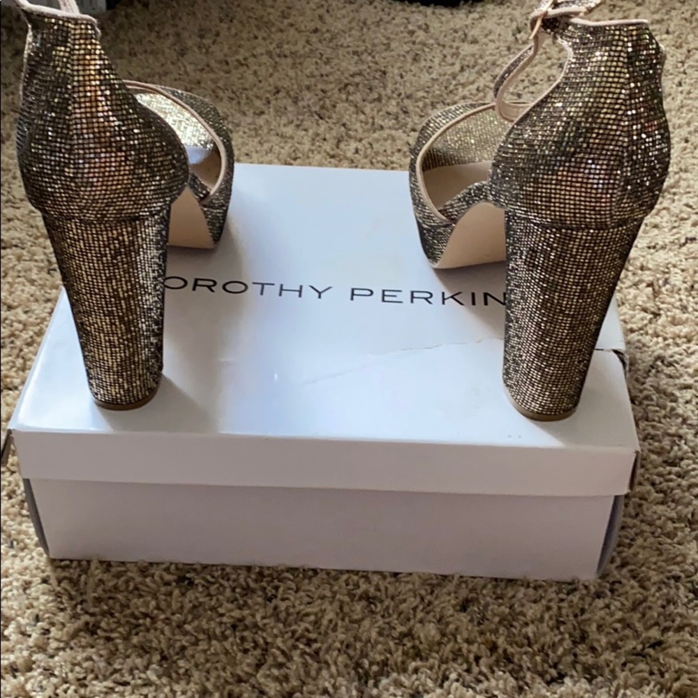 Shoes - Picture 3 of 3